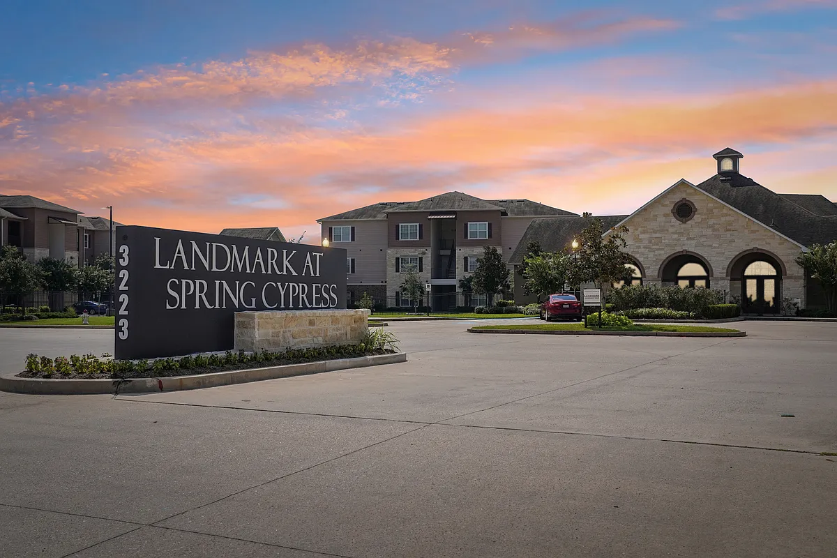 Photo 2 of 38 - Landmark at Spring Cypress - Spring, TX Building Photo - Landmark at Spring Cypress