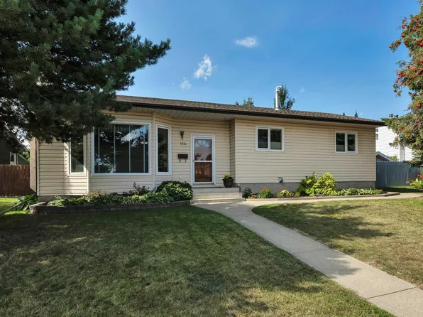 114 Northlake Ln, Wetaskiwin, AB T9A 3L5