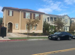 625 W Esplanade Dr, Mountain House, CA 95391