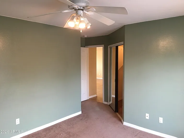 2536 E McArthur Dr — Photo 15
