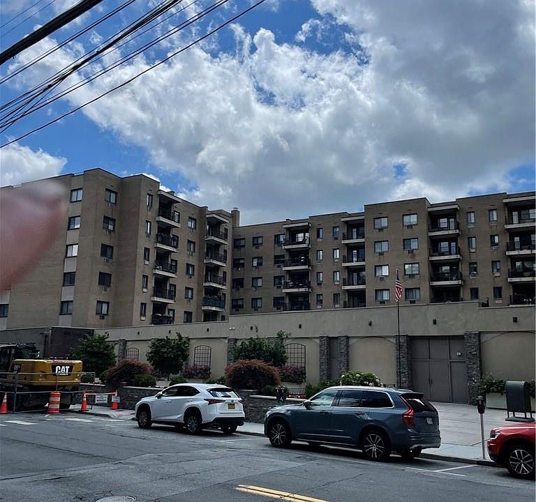1st image of 100 E Hartsdale Avenue #7CE