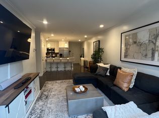 728 E Broadway #208, Boston, MA 02127