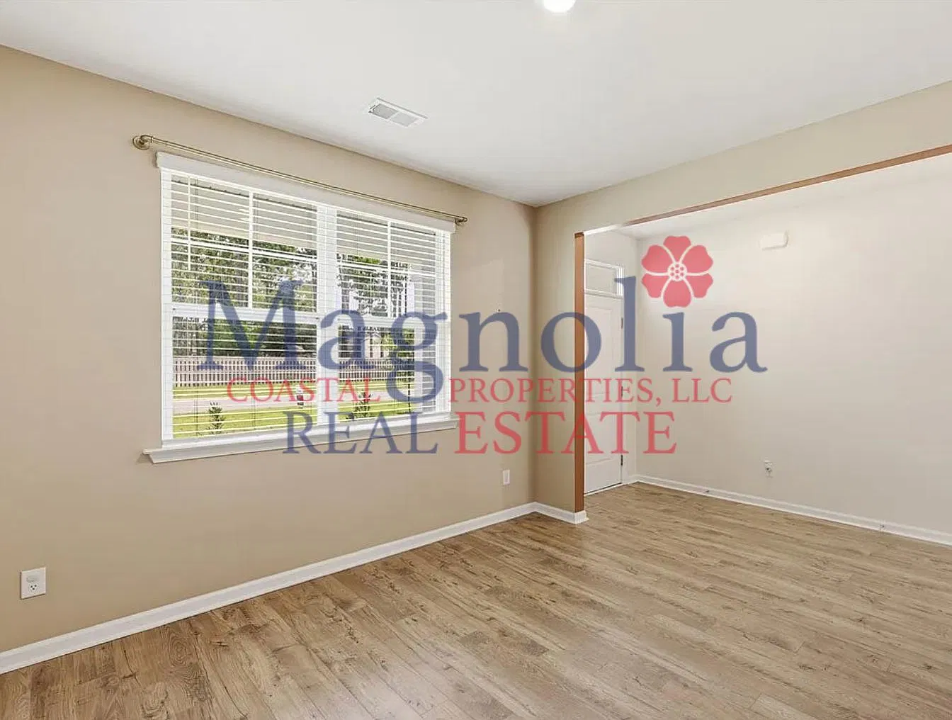 4 bed, 2.5 bath, 2382 sqft, $2,900 — Photo 4