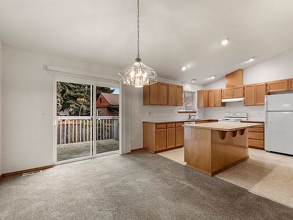 2nd image of 2106 N 155th St