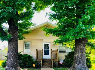 104 S 8th St, Herrin, IL 62948