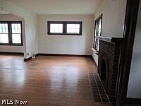 4th image of 17408 Woodbury Ave