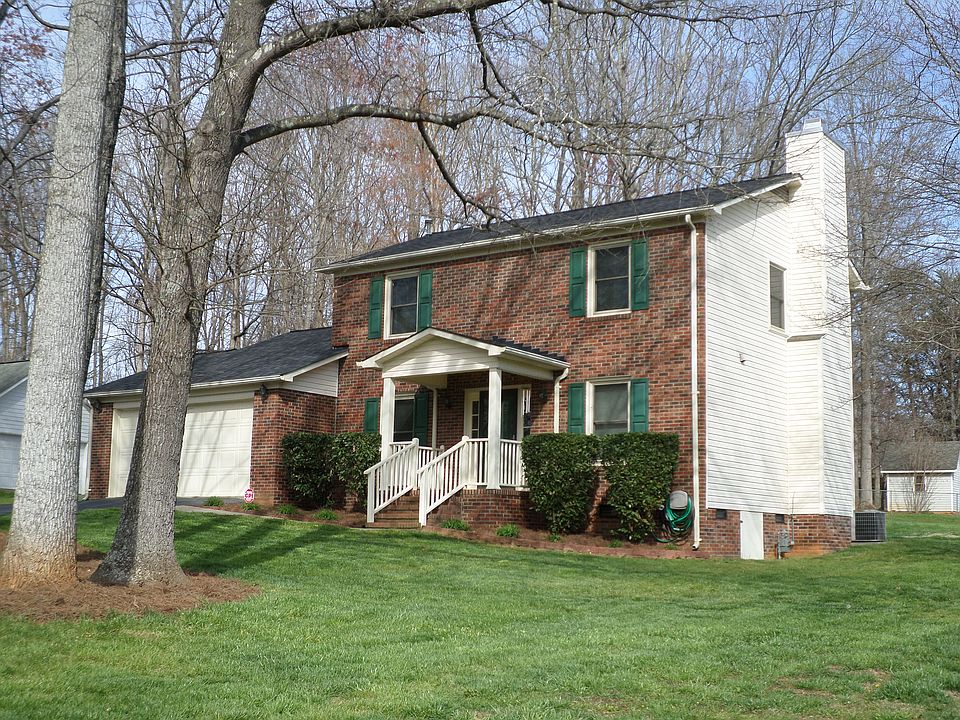 1st image of 167 Lake Front Dr