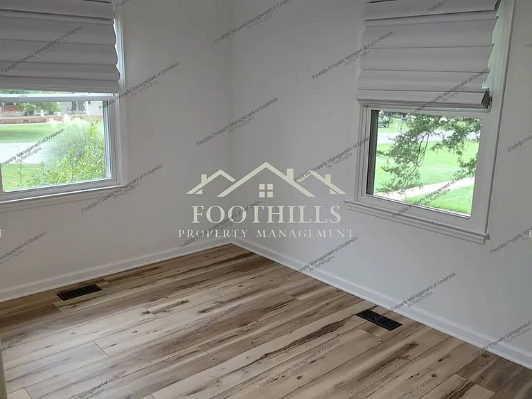 202 Wedgewood Dr — Photo 13