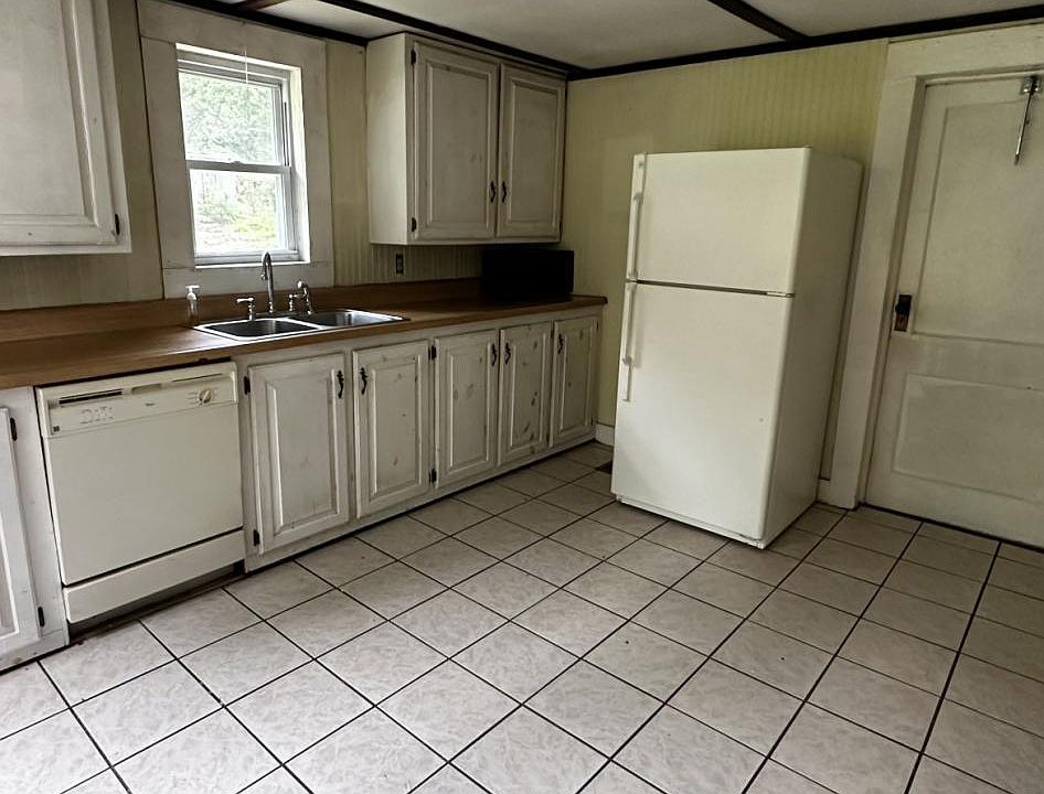 2nd image of 99 Eldred Yulan Rd