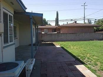 2nd image of 656 W El Morado Ct
