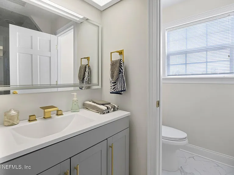 200 Sunstone Ct #GUEST HOUSE — Photo 30
