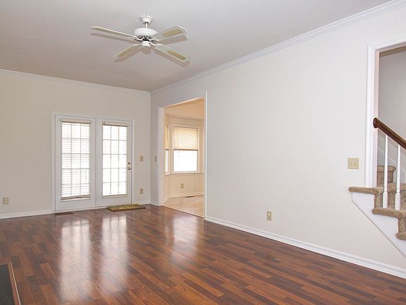 4th image of 67 Park Village Ln