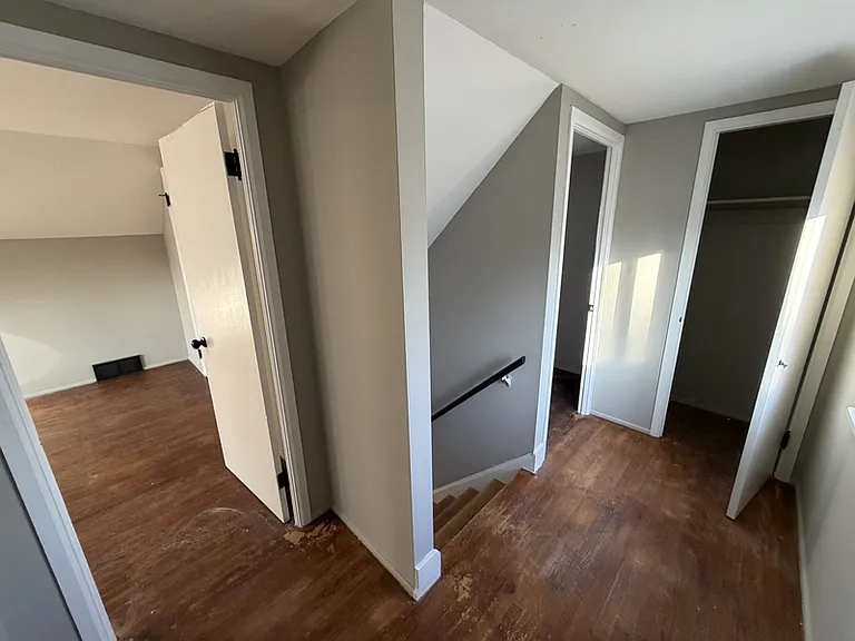 4300 E 175th St — Photo 52