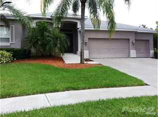 2906 Winding Trail Dr, Valrico, FL 33596