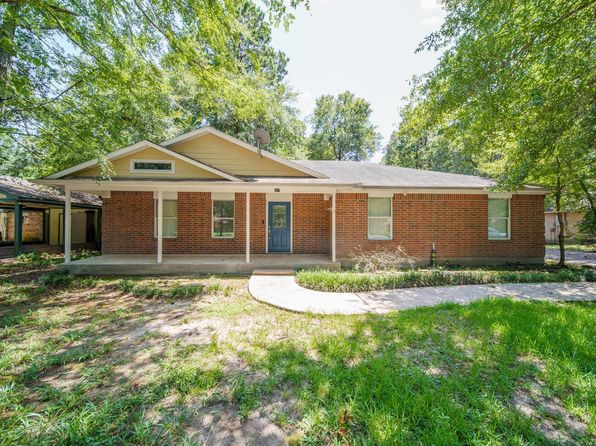 327 Chateau Woods Parkway Dr