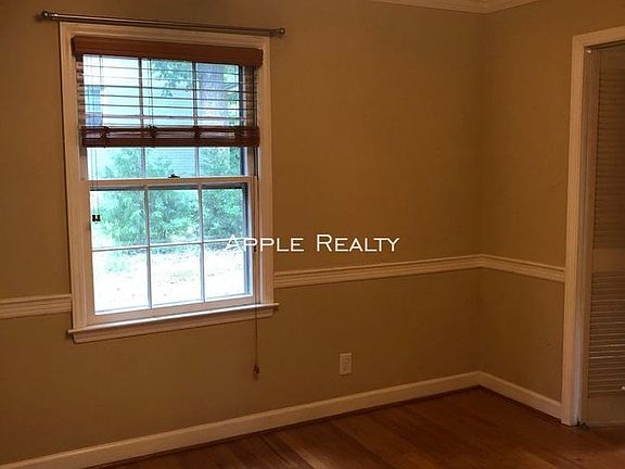 3rd image of 401 Clarion Dr