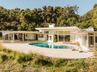 7300 Mulholland Dr, Los Angeles, CA 90046