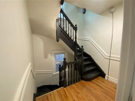 101 Hedden Ter, Newark, NJ
