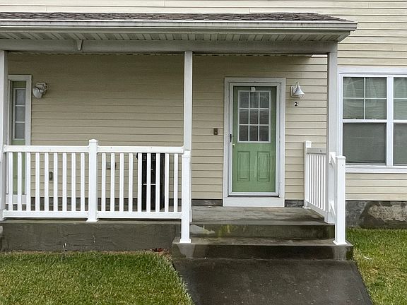 3rd image of 166 Sea Grass Ln Floor 2