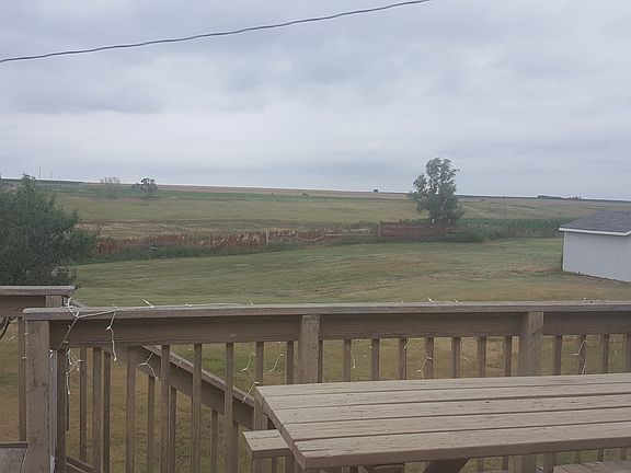 5th image of 10007 Road W6