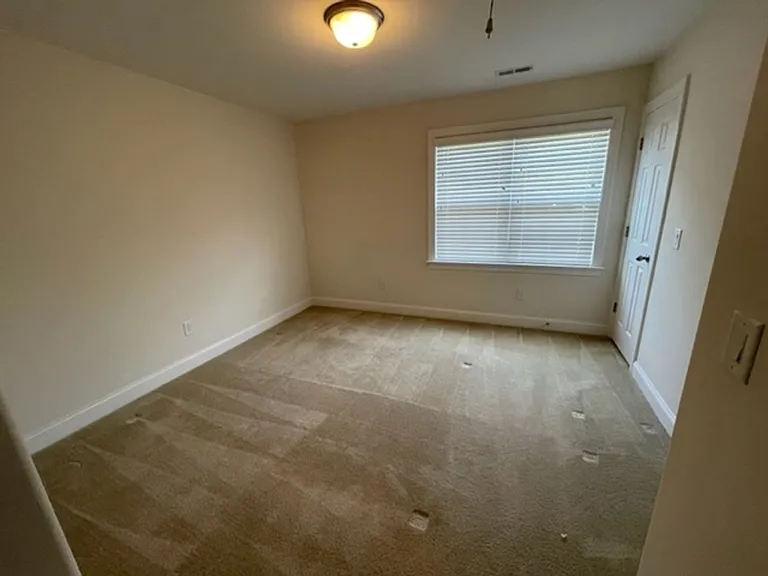 2823 Grove Park Dr — Photo 17