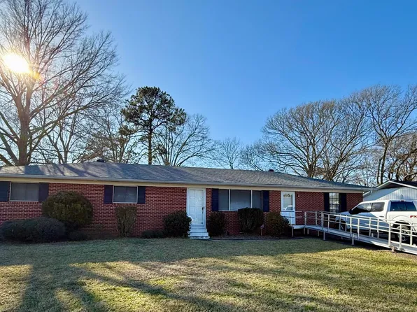 1615 Sumrall Rd, Columbia, MS 39429