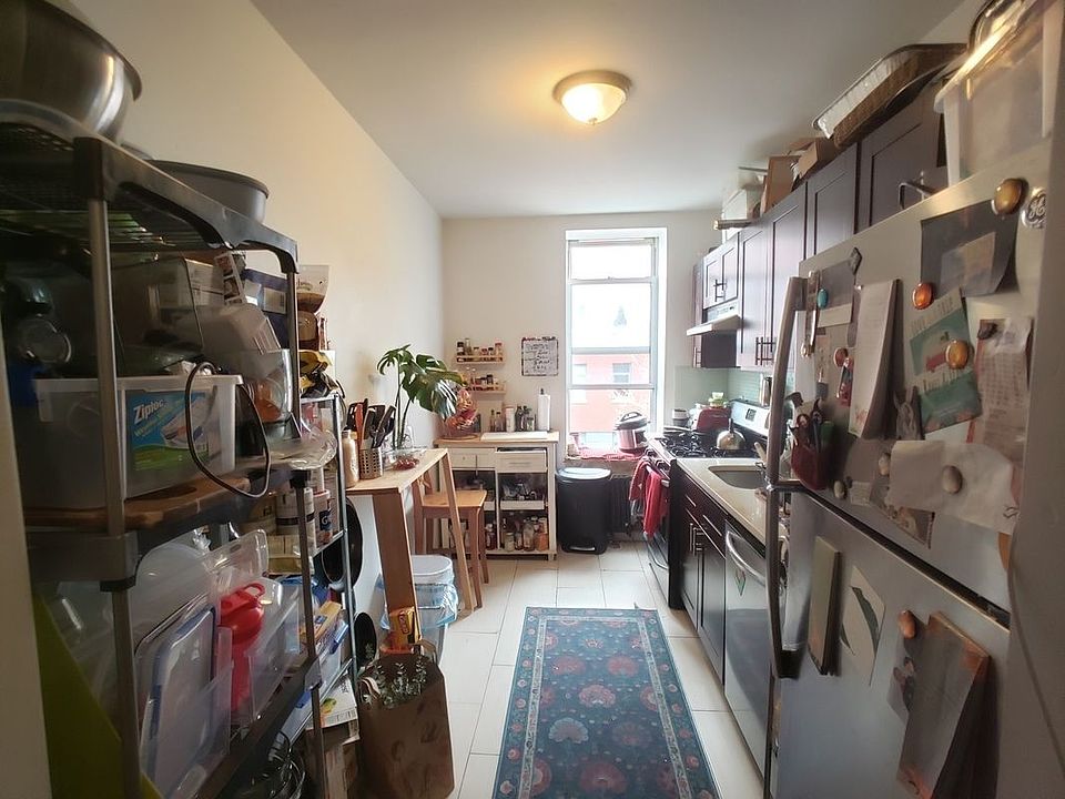 1st image of 946 Nostrand Ave #2A