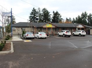 12208 SE Market St, Portland, OR 97233