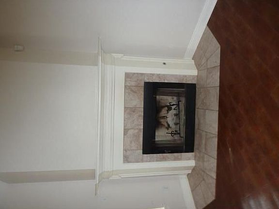 3rd image of 1717 Lake Maurepas Dr