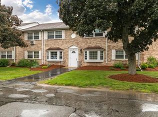 10B Washington Park Dr APT 5, Andover, MA 01810