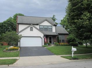 6812 Spruce Pine Dr, Columbus, OH 43235