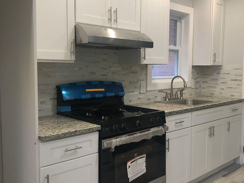 1st image of 2722 Mill Ave #1