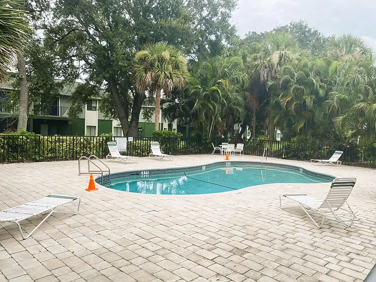 2217 Flower Tree Cir — Photo 19