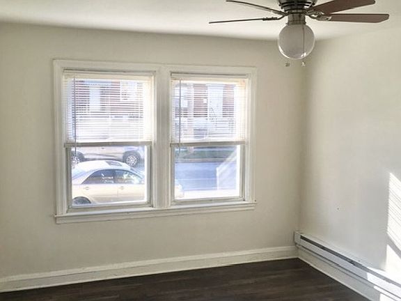 26829EDD-619C-44A8-B34C-879869F9F1AF