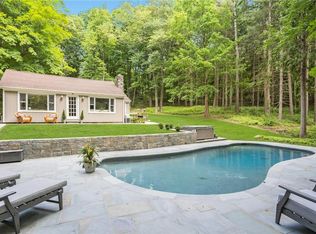 100 Long Ridge Rd, Bedford, NY 10506