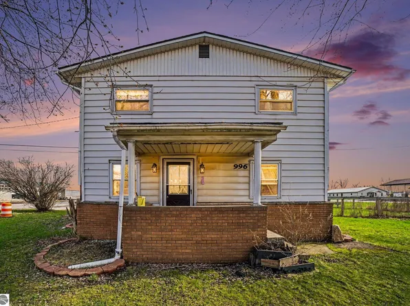 996 E Monroe Rd, Saint Louis, MI 48880