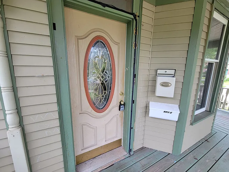 1601 Baxter Ave — Photo 17