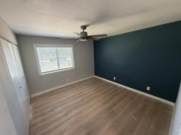 611 Melrose Dr #1 — Photo 7