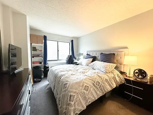 Rented by Pear NYC LLC | media 3