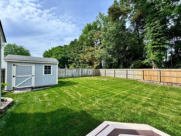 2337 Esplanade Dr — Photo 48