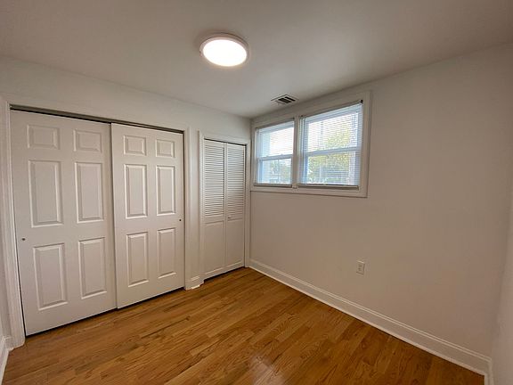 4th image of 1136 Monroe Ave #2F