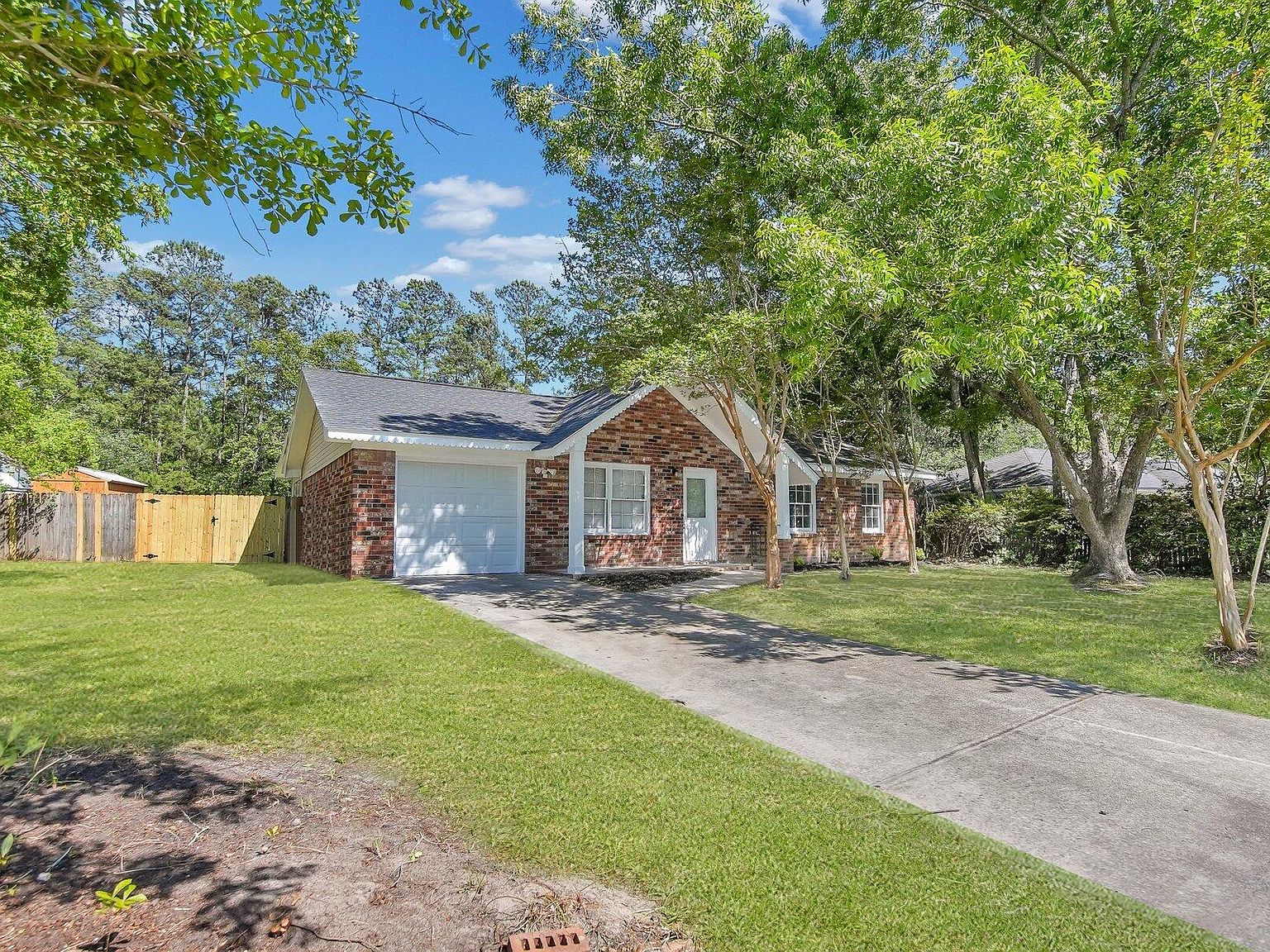 318 Village Green Cir, Summerville, Sc 29486 