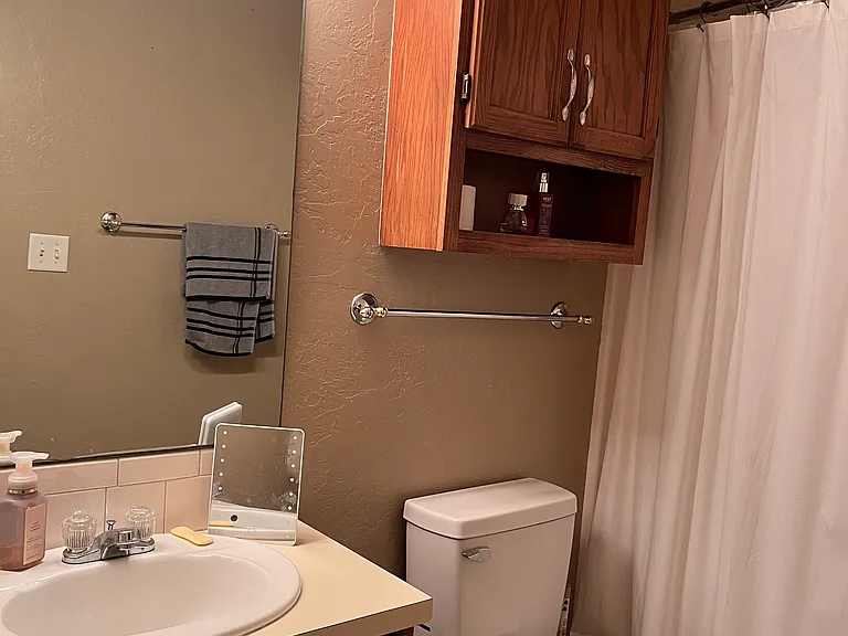 840 Huddleston Dr — Photo 7