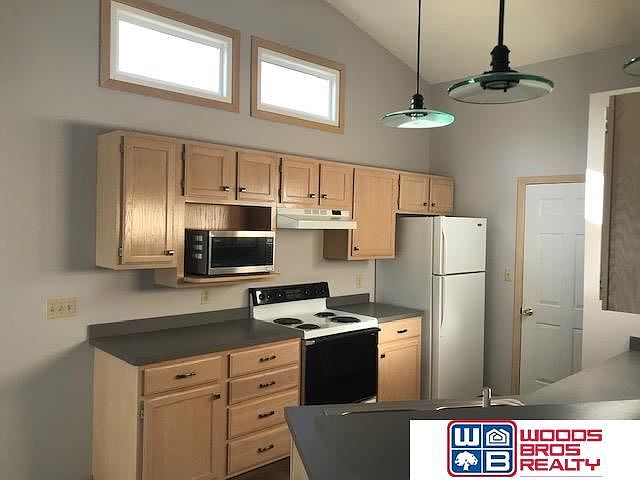 1st image of 4631 Duxhall Dr