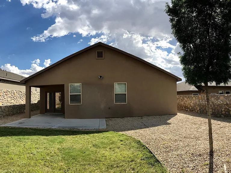 4596 Arabela Dr — Photo 22