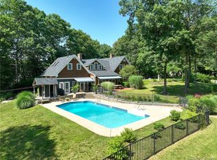 90 Skunk Misery Rd, Higganum, CT 06441