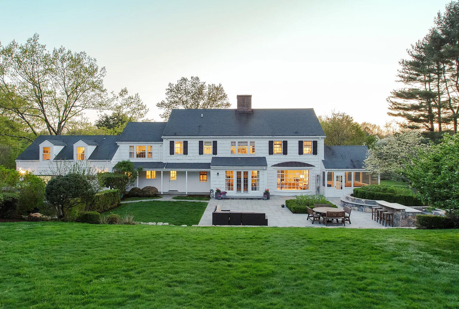 113 Hemlock Hill Rd photo 1