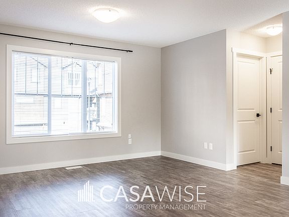 4th image of 1005 Graydon Hill Blvd SW #28