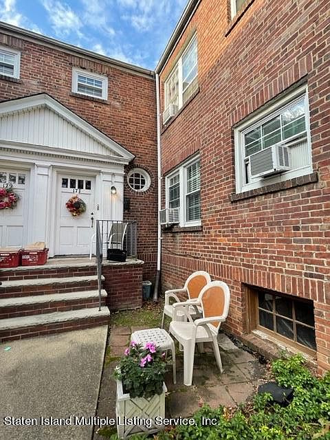 1st image of 177 3rd St #1