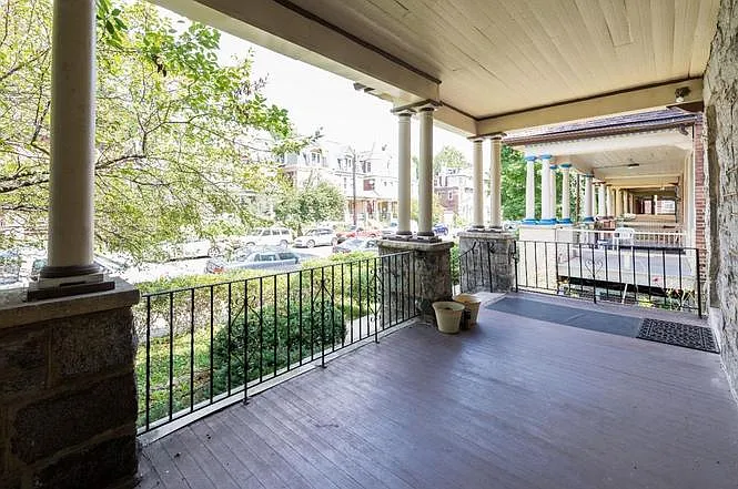 4826 Cedar Ave #2R — Photo 9